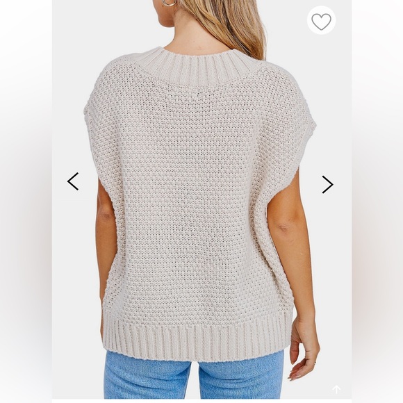 En Saison Cream Oversized Wool Sweater Vest - Size Small - Picture 2 of 9